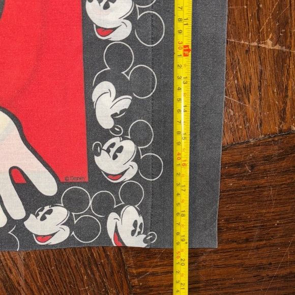 Vintage Mickey Mouse Red and Black pillowcase - Picture 7 of 7
